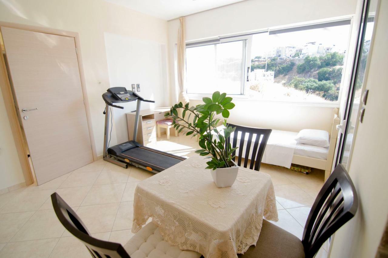 Villa Minas-Maria House à Karpathos Extérieur photo